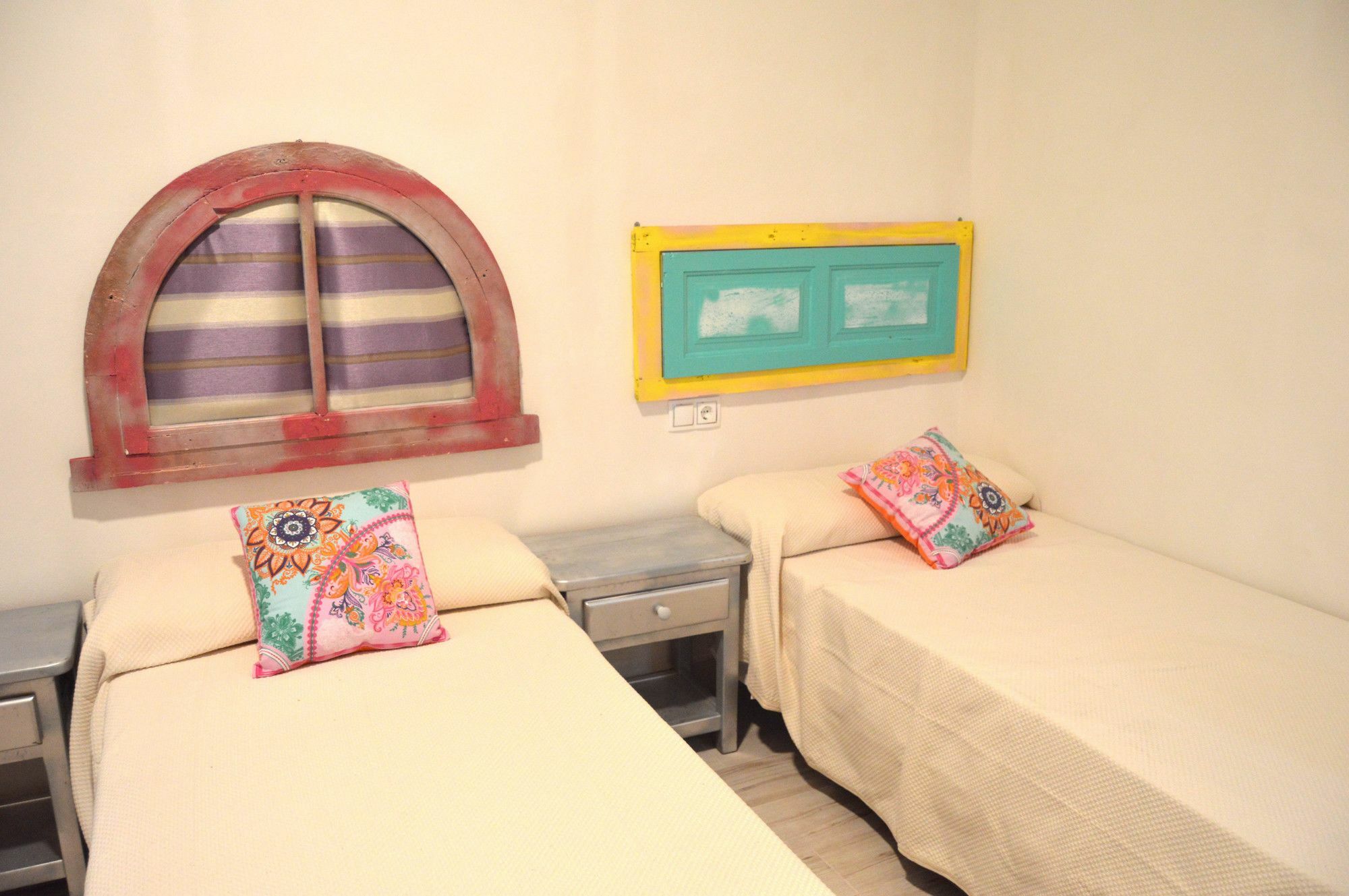 Apartamento 19 Dias Y Muchas Noches Cadiz Exterior photo